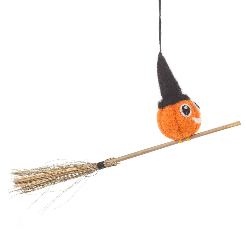 Felt flying pumpkin Halloween decoration