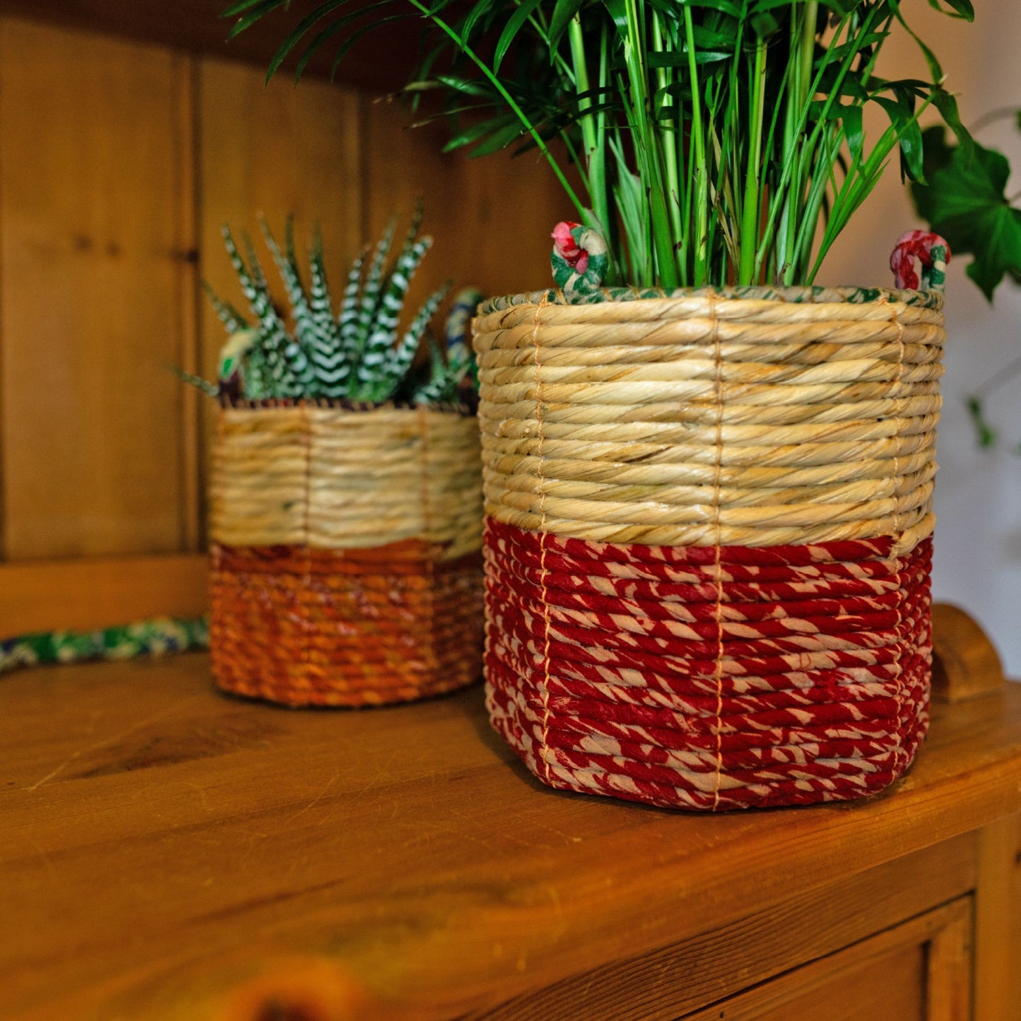 Large Artisan Hanging Planter | Round