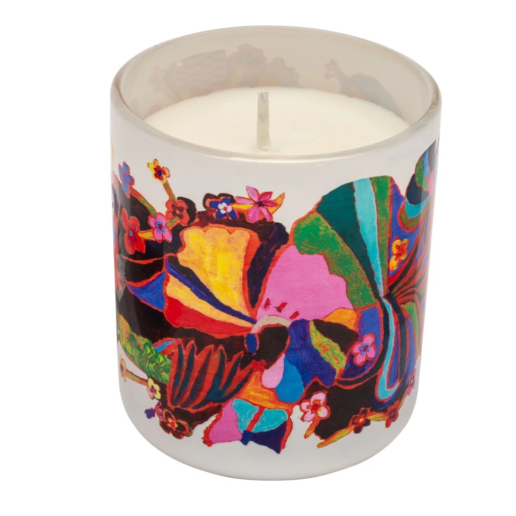 Hand-poured vegan candle with violet, pink pepper, and orange blossom fragrance