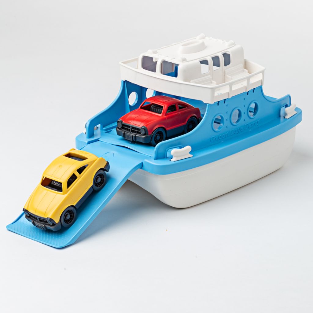 Green Toys Ferry Boat with Cars - unloading cars - ethical bath toys made from recycled plastic