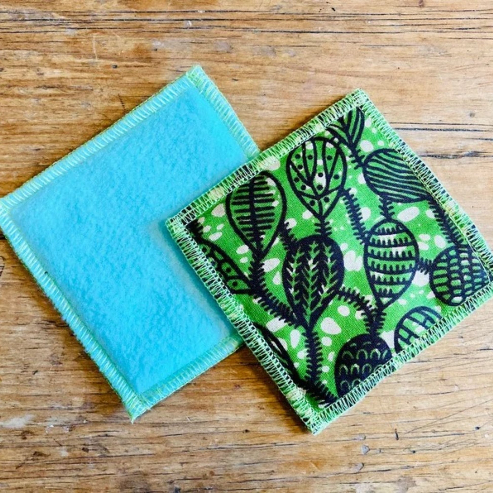 Reusable Makeup Remover Pads Gift Set - both sides of wipe