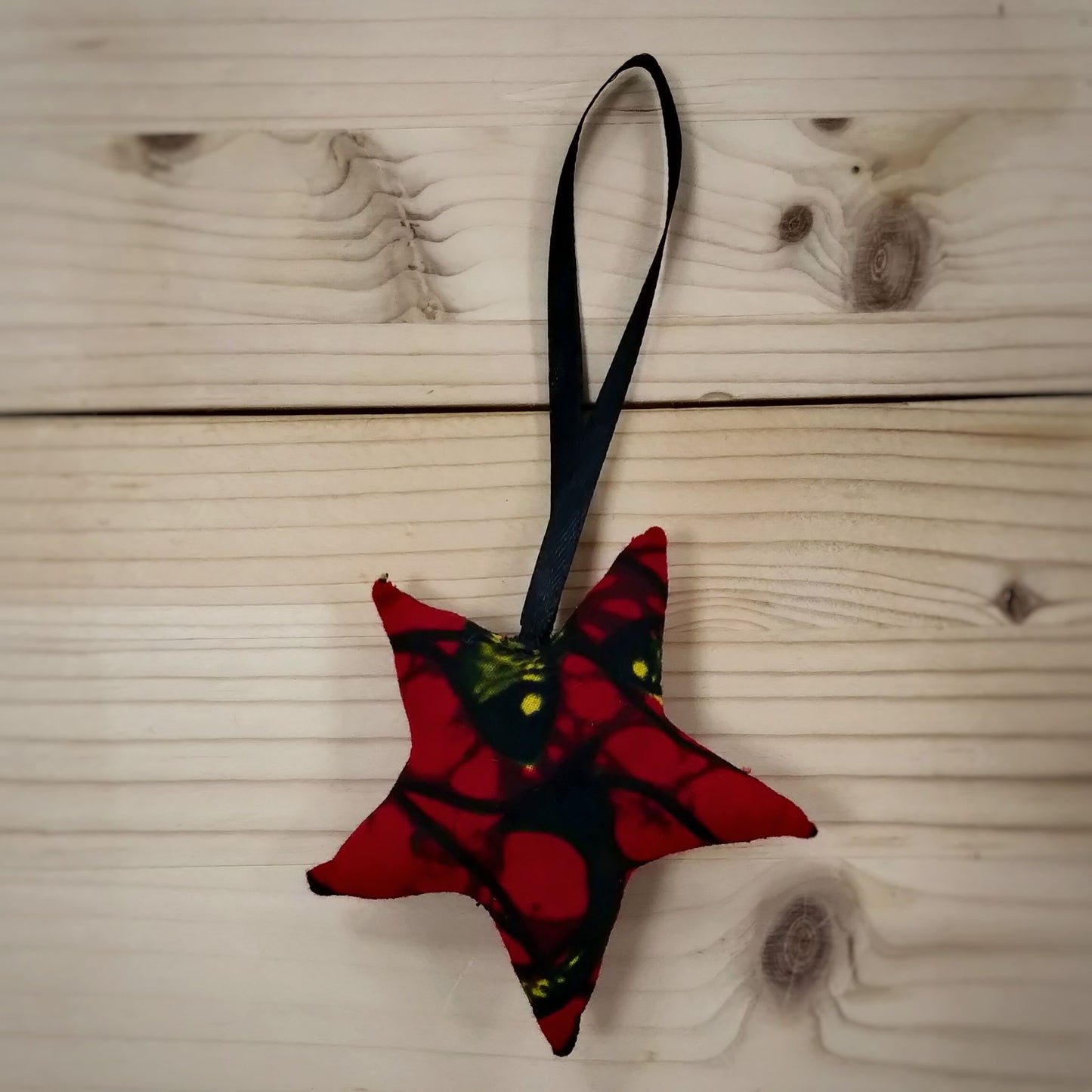 Hanging Star Christmas Decoration