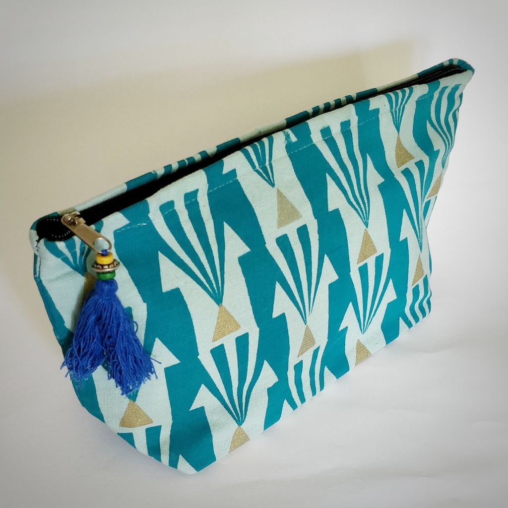 Large Washbag in Blue Arrow  - side